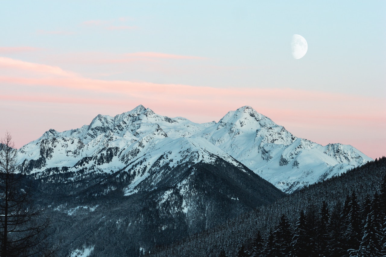 Unser Service Snowy Mountain 1287145